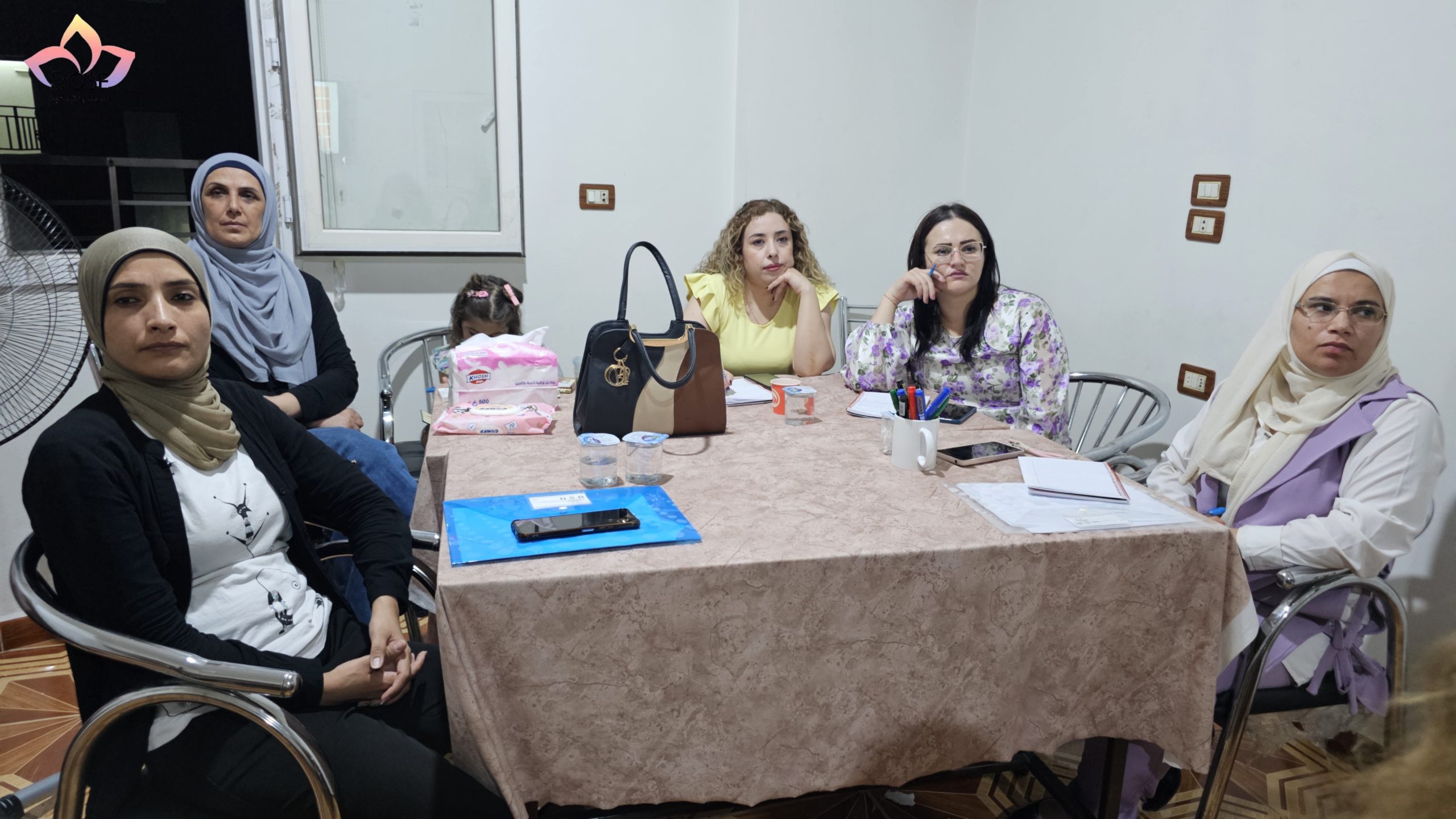 مبادرة روز “نساء للسلام”: تدريب النساء على بناء السلام والوساطة المجتمعية